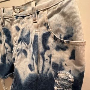 Vintage Passports jean shorts size 4